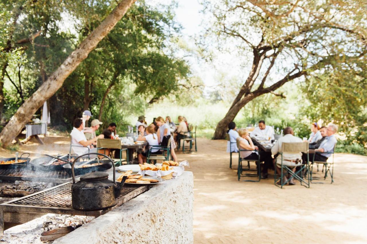 팀바바티 수렵금지구역 Tanda Tula Safari Camp 빌라 외부 사진